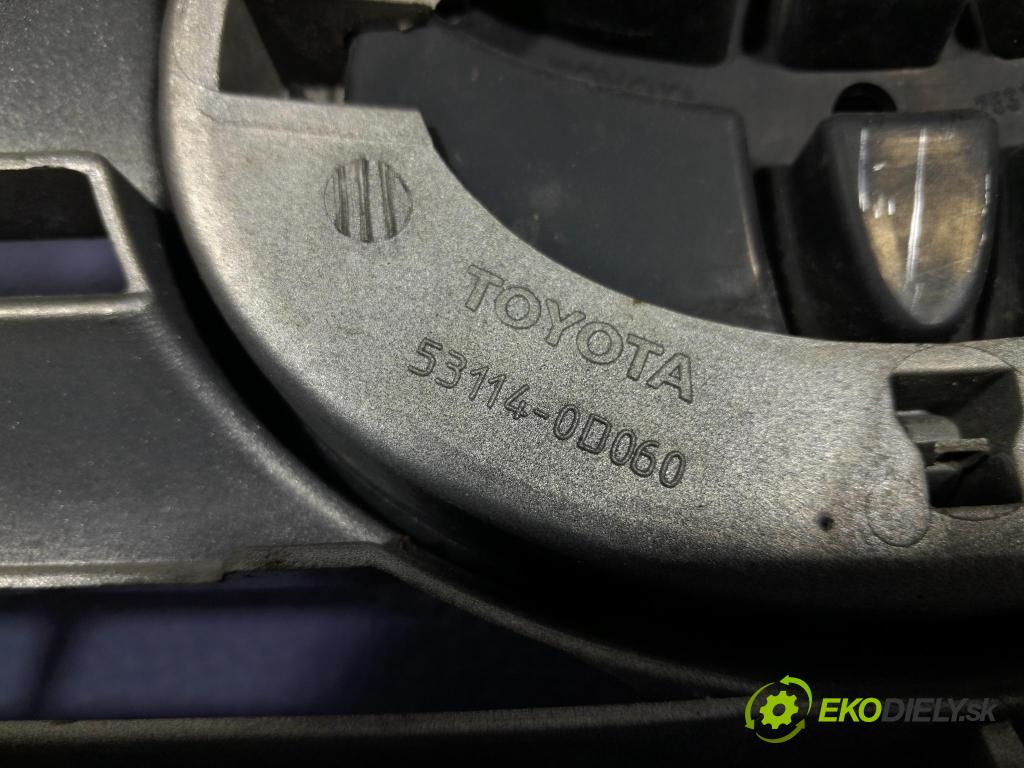 Toyota Avensis 2003 mřížka / Gril: 53114-0D060