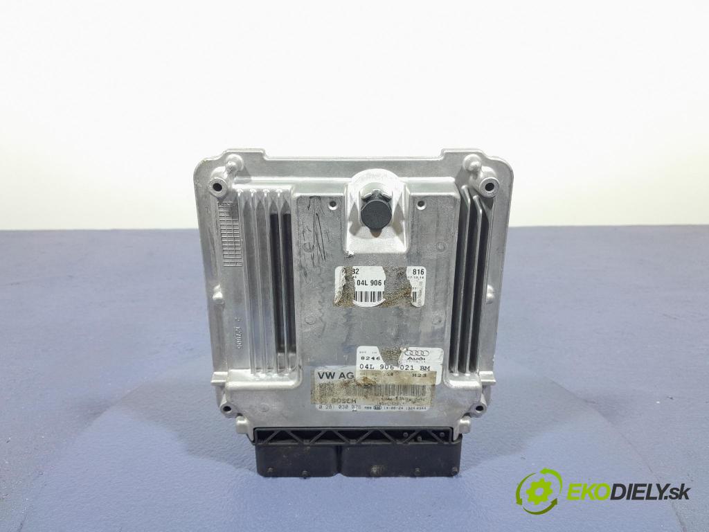 Audi A5 2014 riadiaca jednotka Motor: 04L906021BM