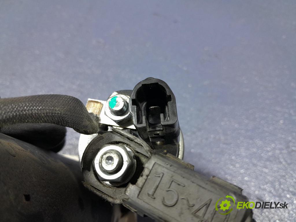 Toyota Avensis 2003 štartér S0020