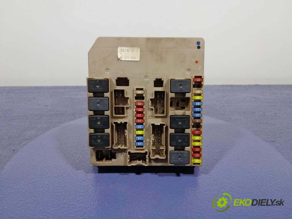 Renault Clio 2008 skrinka Poistky: 674660