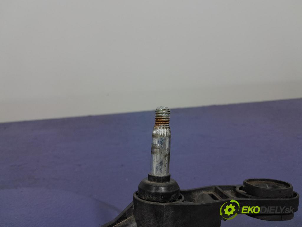 Renault Clio 2008 mechanizmus motor: Stierače: Predné