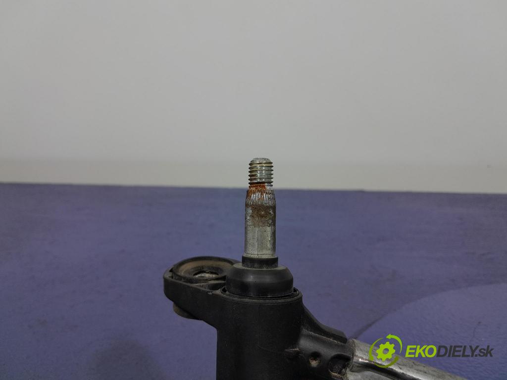 Renault Clio 2008 mechanizmus motor: Stierače: Predné