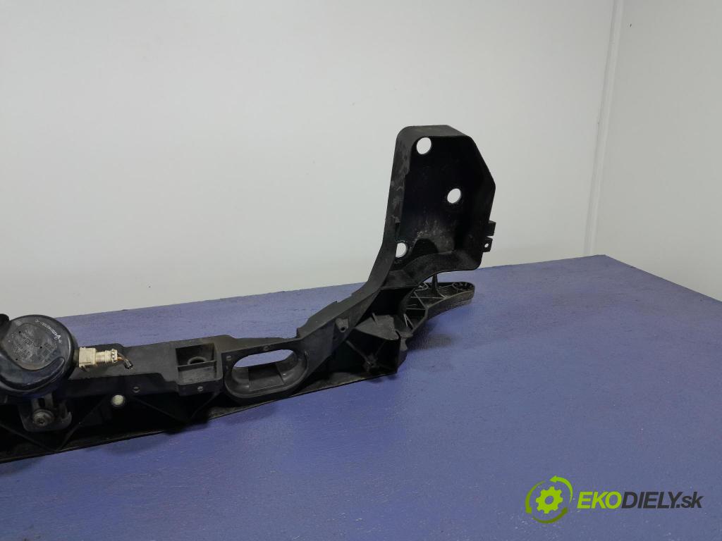 Renault Clio 2008 výstuha Predné: / pas predný 8200290143