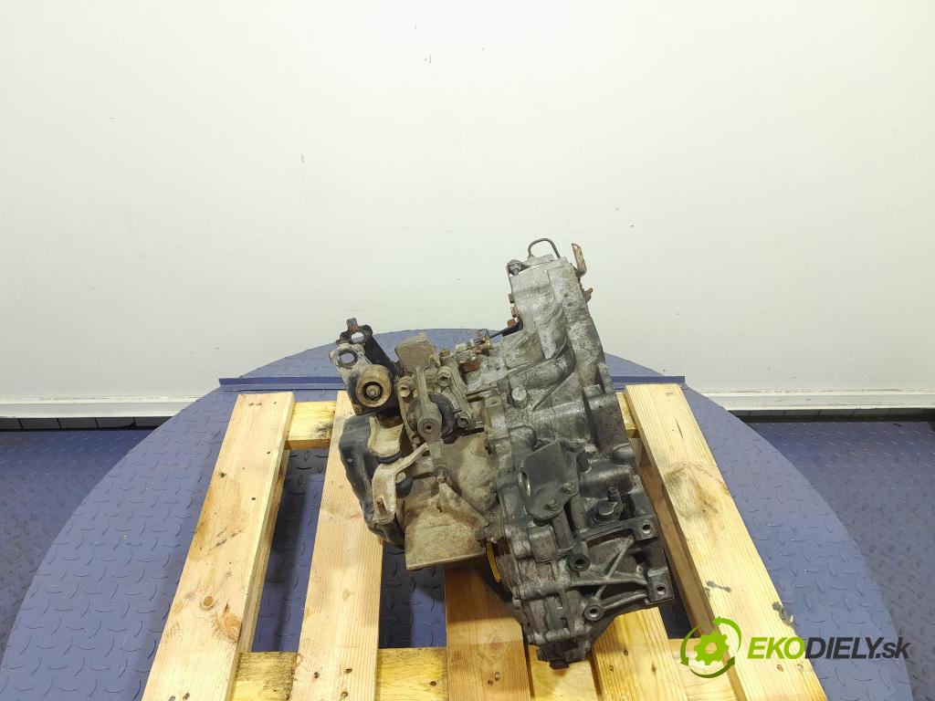Toyota Avensis 2003 prevodovka Manualna