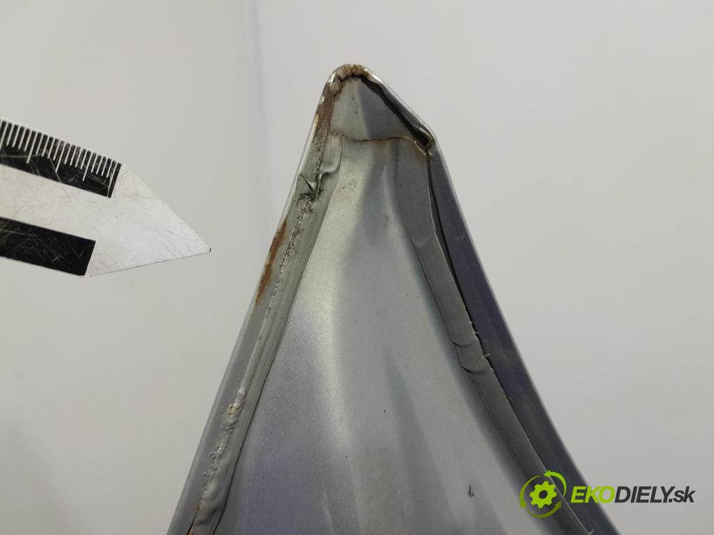 Renault Megane scenic 2004 kapota přední: 