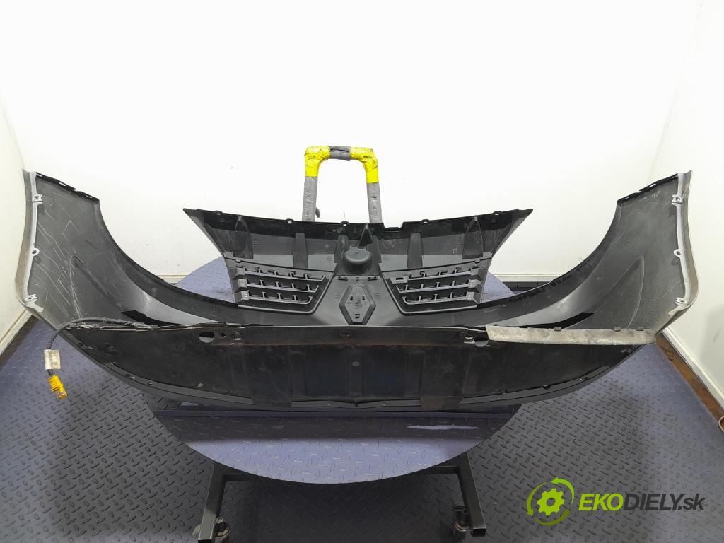 Renault Megane scenic 2004 nárazník před