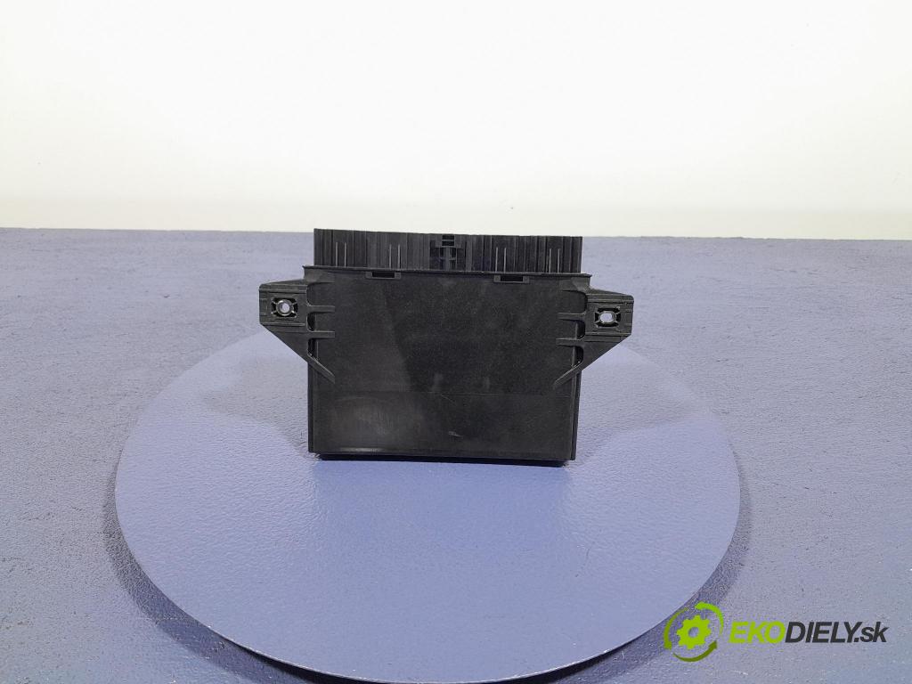 Ford Focus 2009 riadiaca jednotka Komfortu 8M5T-19G481-BE