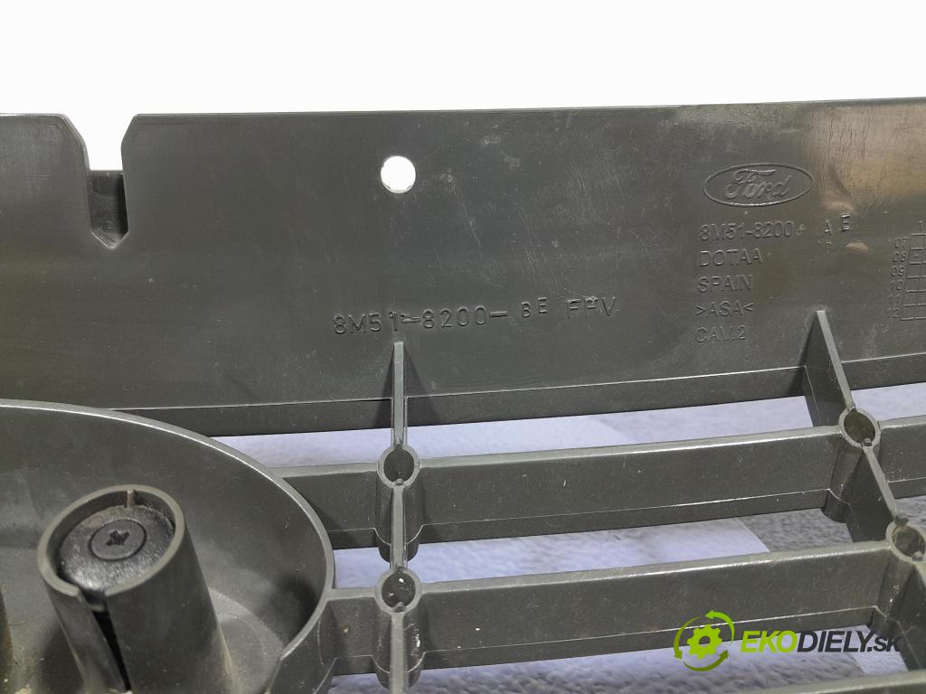 Ford Focus 2009 miežka / Gril: 8M51-8200-BE