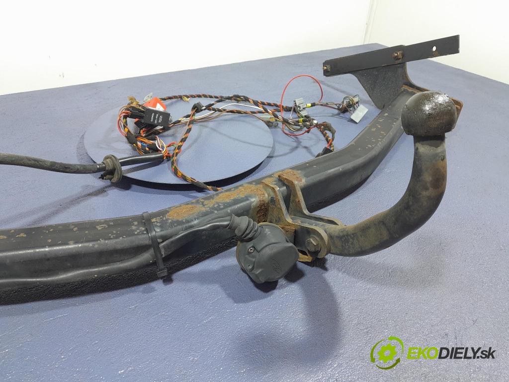 Ford Focus 2009 Hák: Do Prívesy: