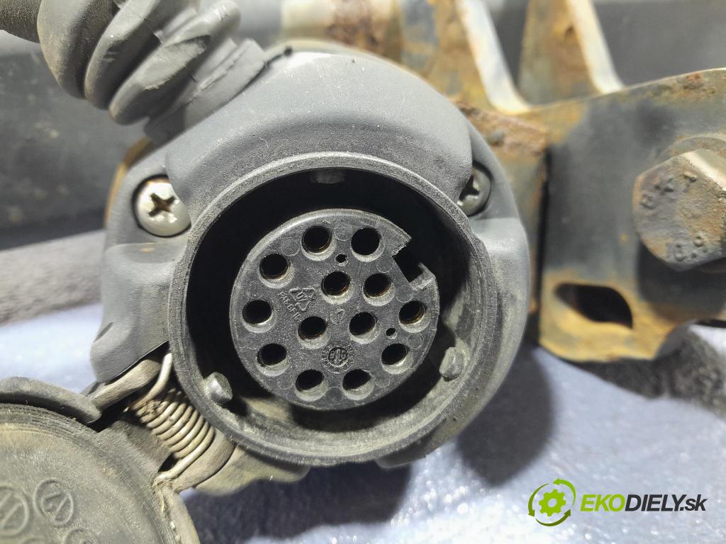 Ford Focus 2009 Hák: Do Prívesy: