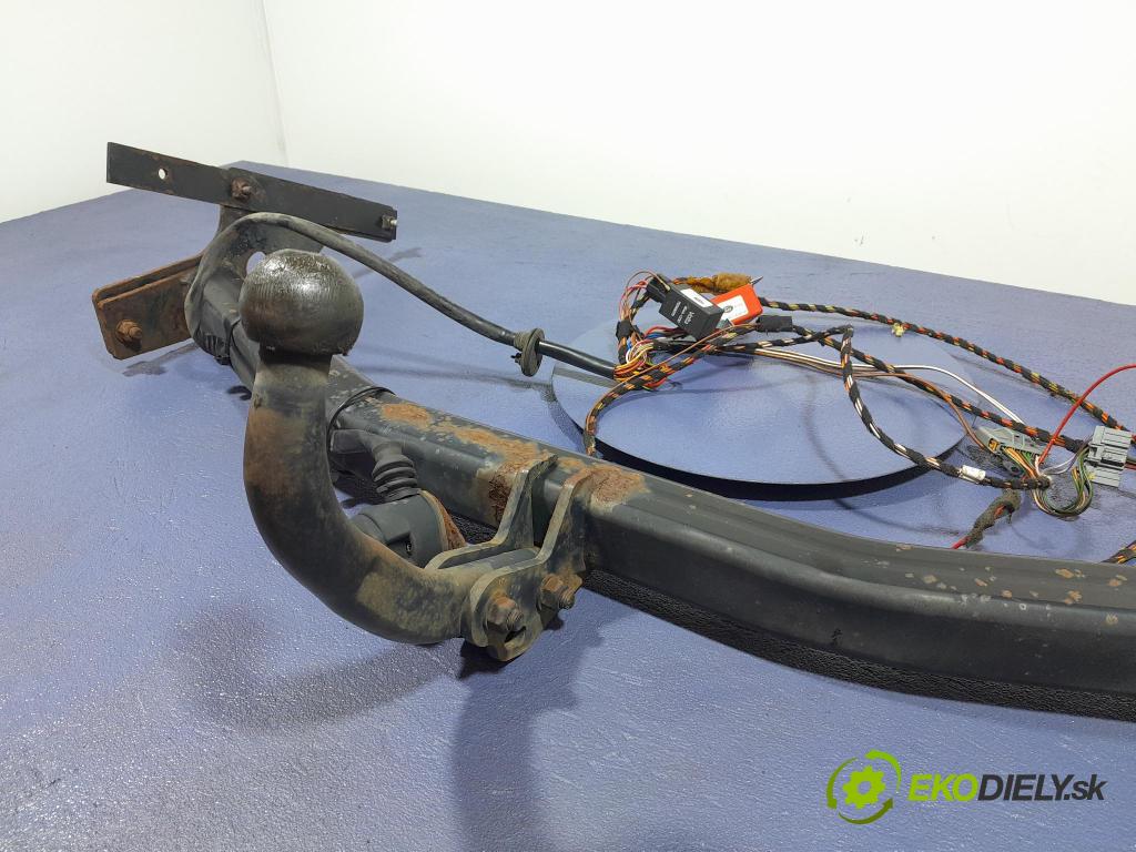 Ford Focus 2009 Hák: Do Prívesy: