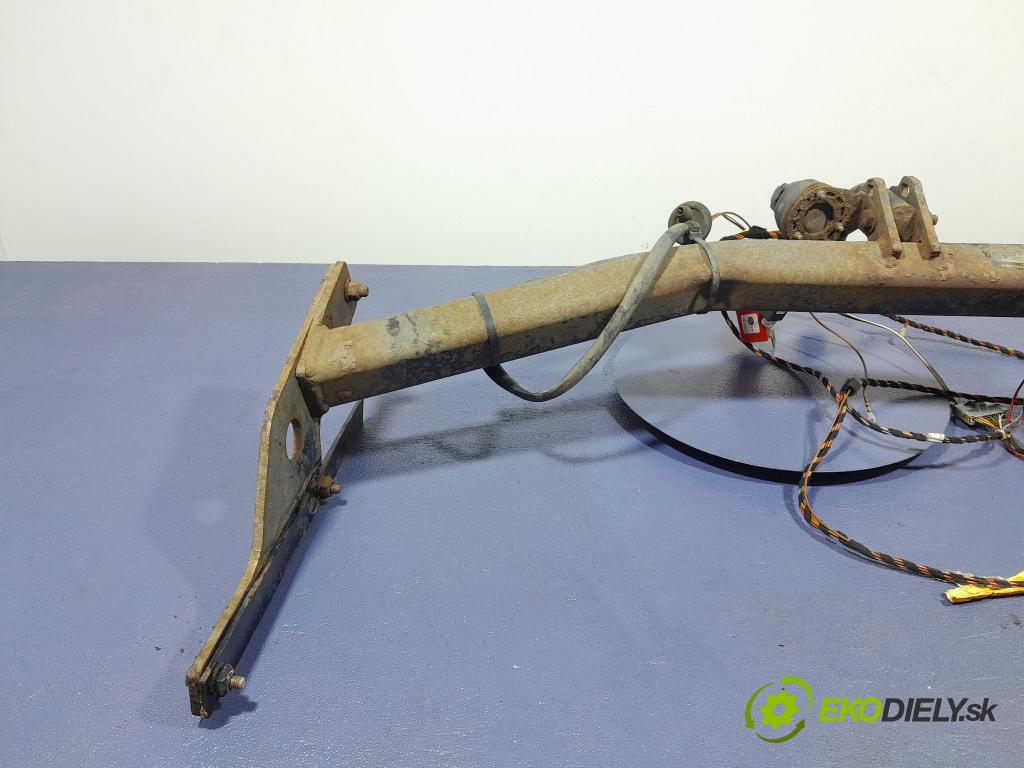 Ford Focus 2009 Hák: Do Prívesy: