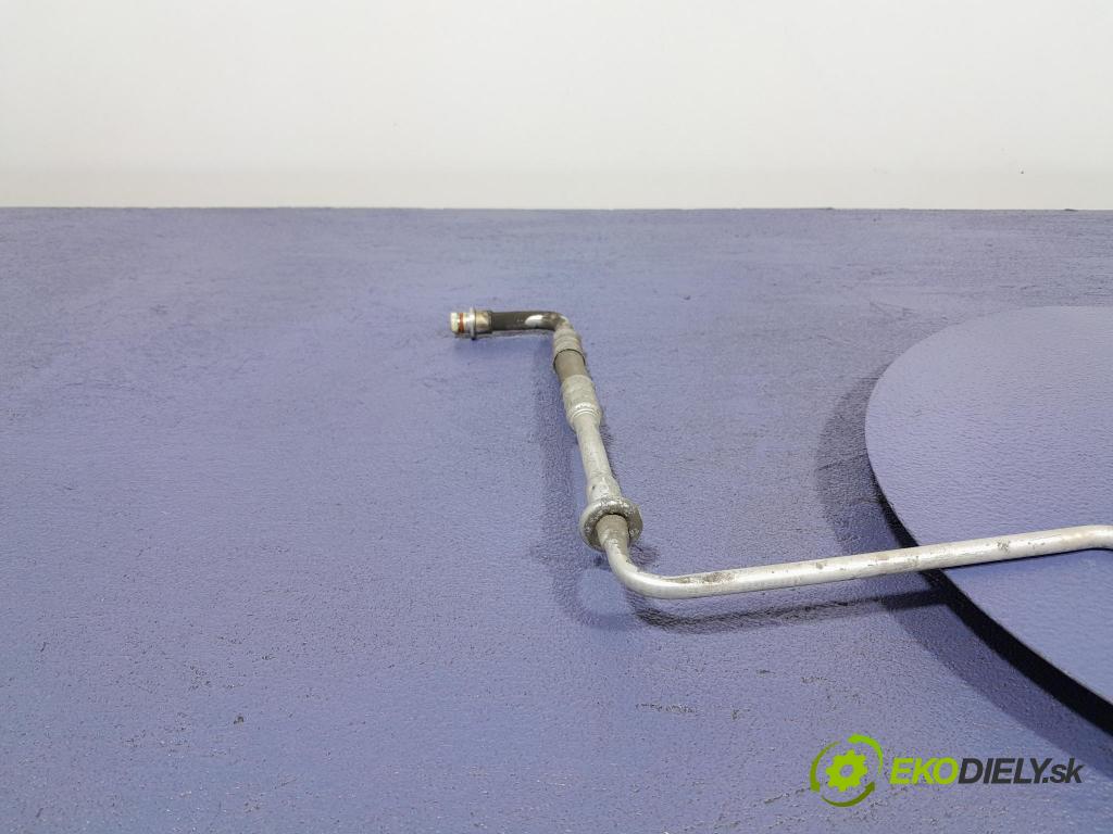 Ford Focus 2009 rúrka Klimatizácia: