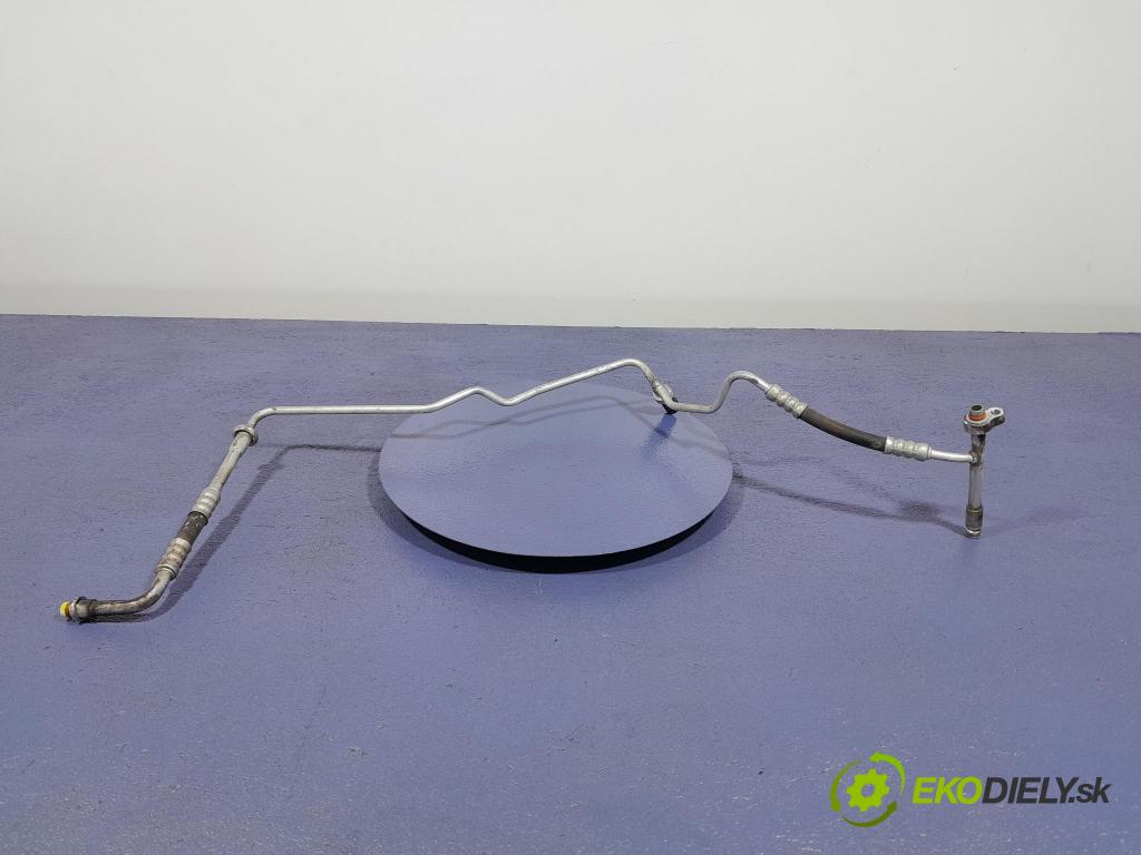 Ford Focus 2009 rúrka Klimatizácia: