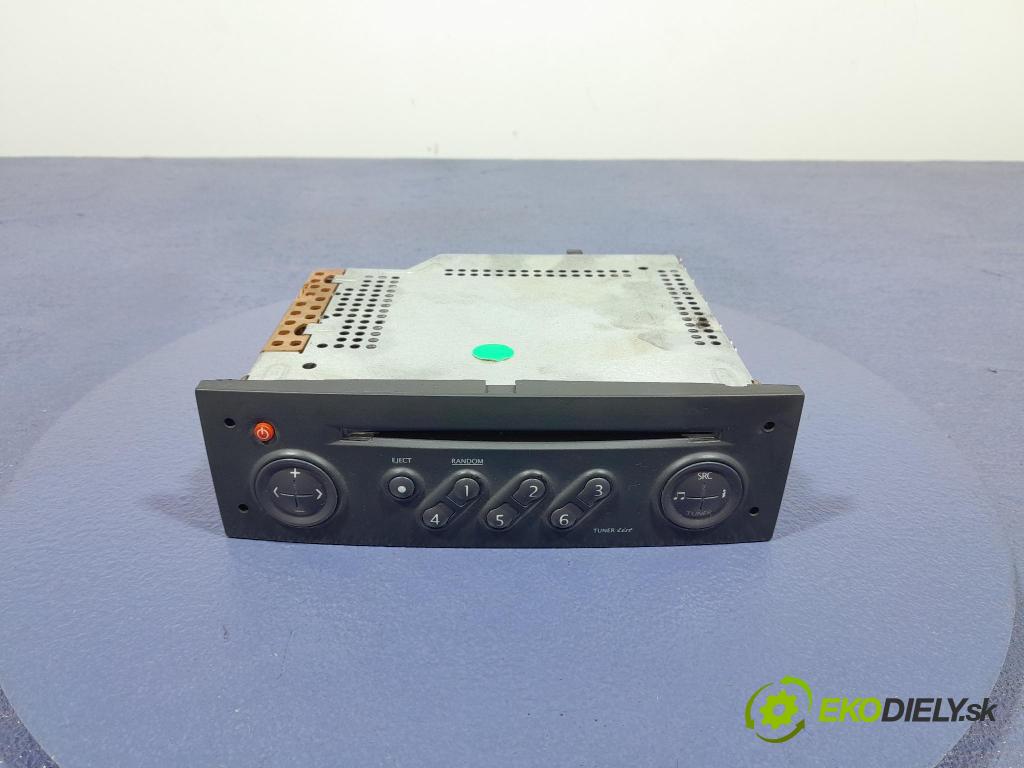 Renault Megane scenic 2004 Radio I Navigace: 8200300858