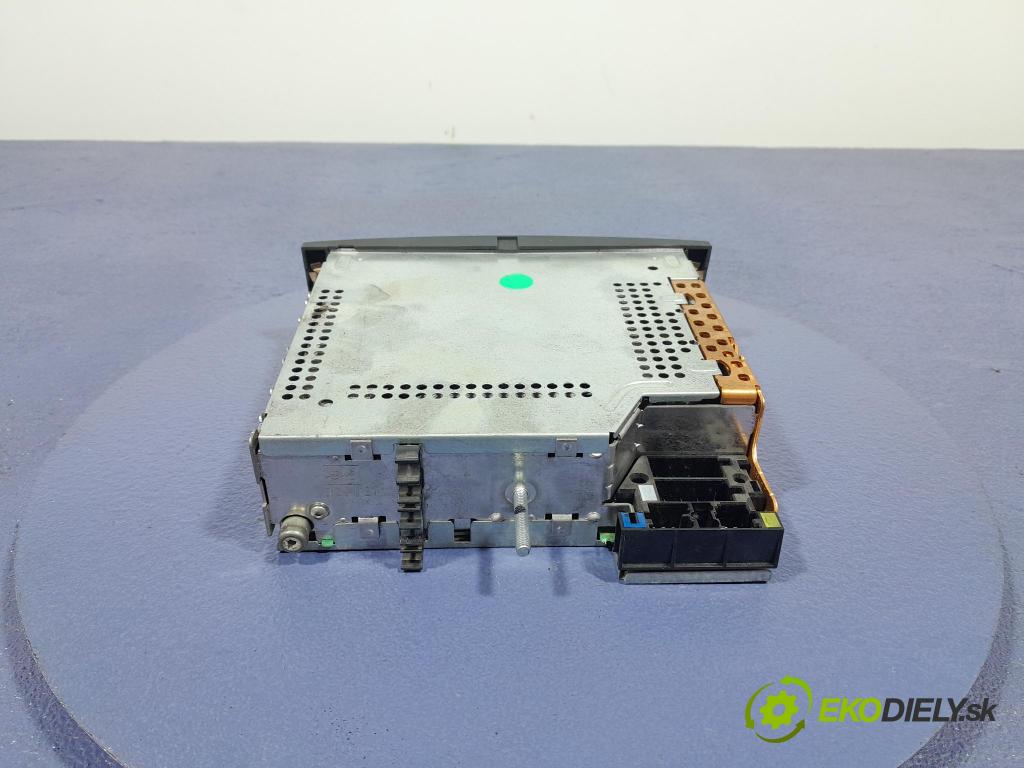 Renault Megane scenic 2004 Radio I Navigace: 8200300858