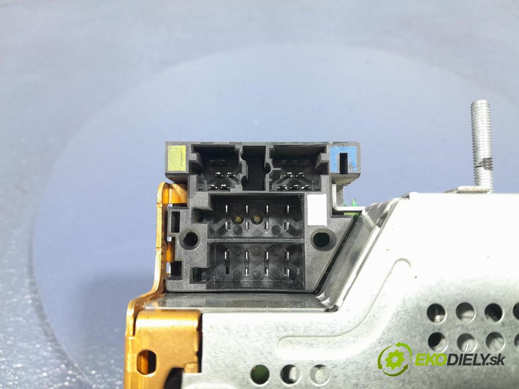 Renault Megane scenic 2004 Radio I Navigace: 8200300858