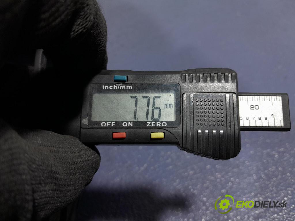 Renault Megane scenic 2004 pneumatika Multi-sezóna: 3528709534956