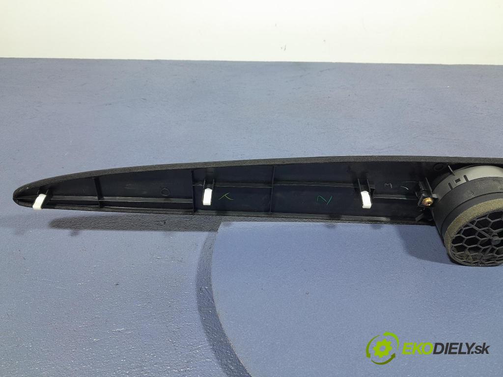 Mitsubishi Outlander 2004 lišta Dekoratívní: Uvnitř MN134799