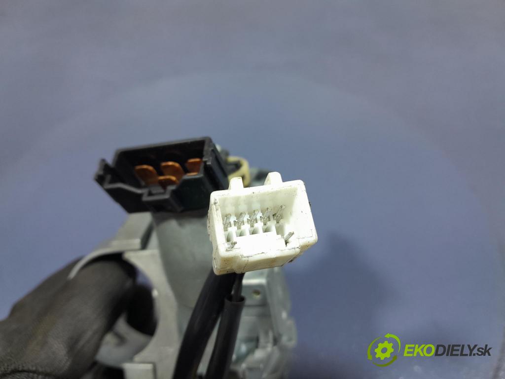 Mitsubishi Outlander 2004 Spínač zapalování. 