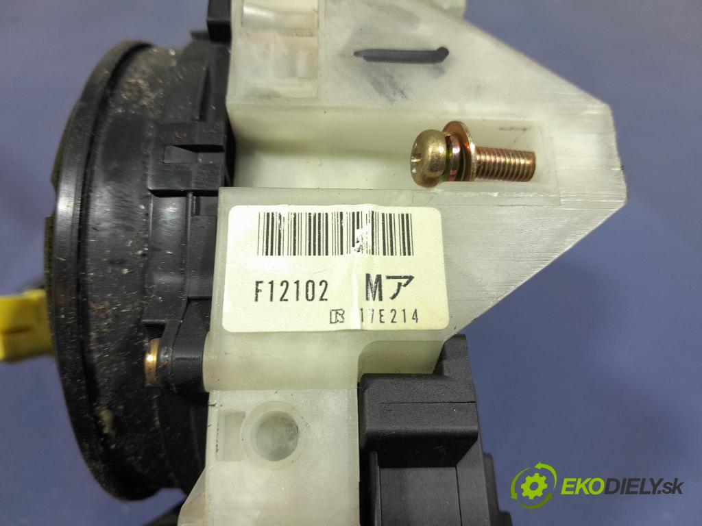 Mitsubishi Outlander 2004 Přepínač Komplex: F12102