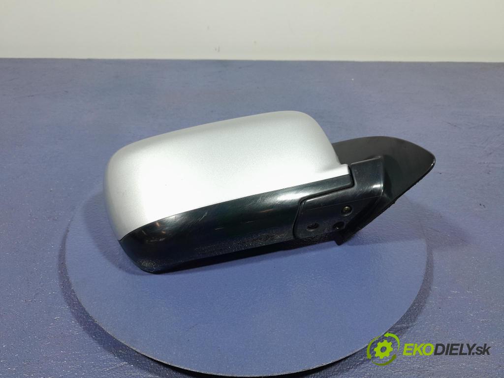 Mitsubishi Outlander 2004 zrkadlo pravé