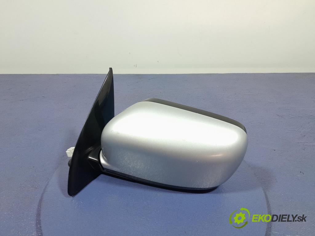 Mitsubishi Outlander 2004 zrkadlo Vľavo: