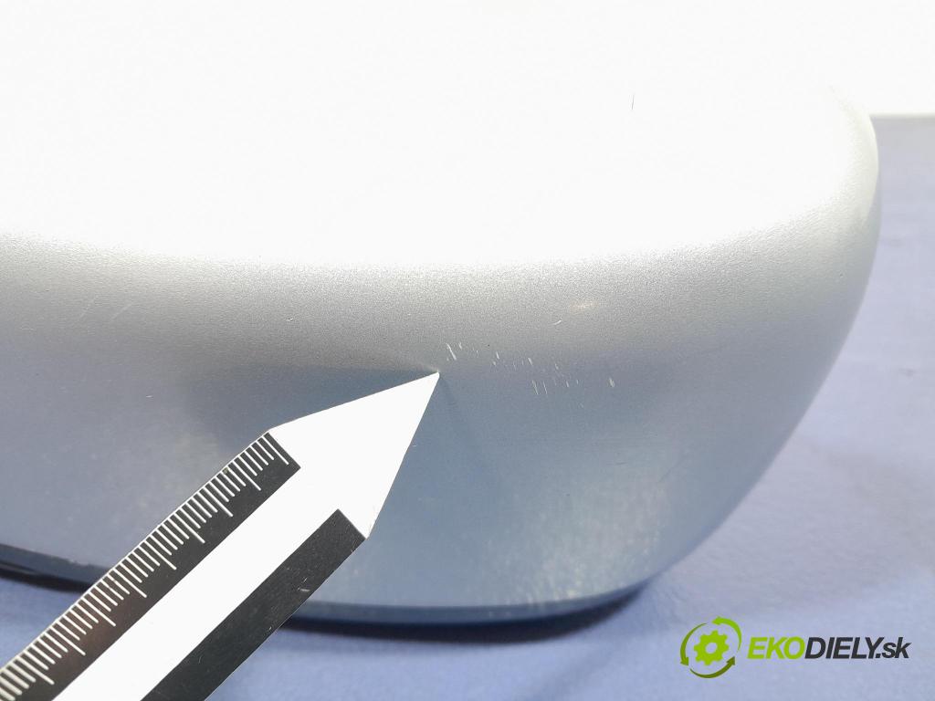 Mitsubishi Outlander 2004 zrkadlo Vľavo: