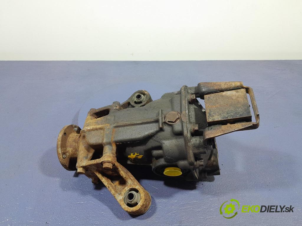 Mitsubishi Outlander 2004 diferenciál Tylny 