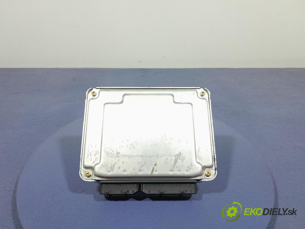 Vw Passat 2001 riadiaca jednotka Motor: 038906019EK