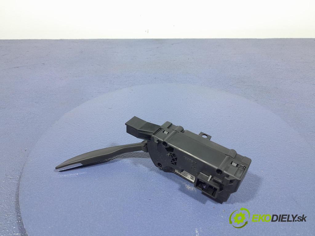 Citroen C4 picasso 2007 prepínač 96811352XT