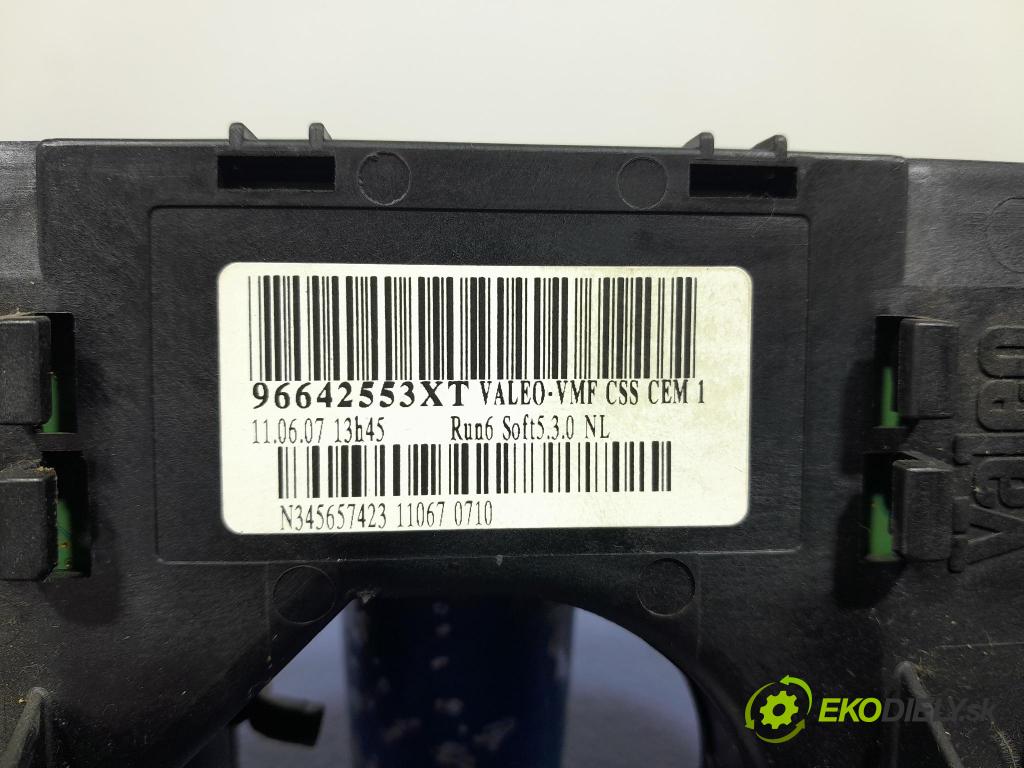 Citroen C4 picasso 2007 prepínač Komplex: 96642553XT