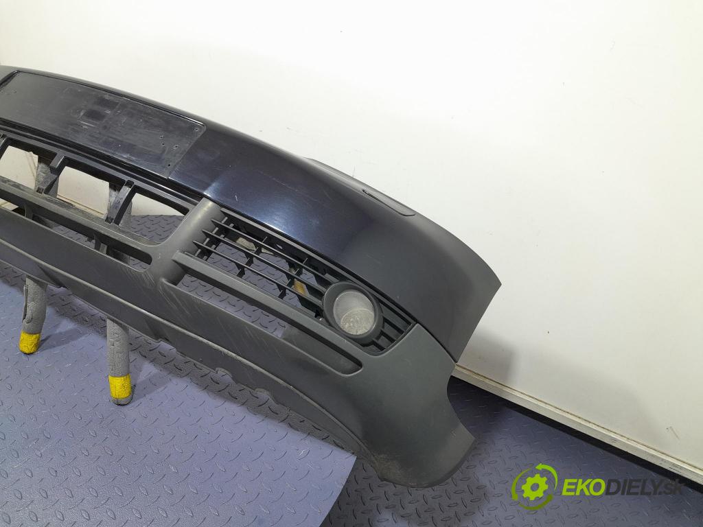 Audi A4 2002 nárazník Predné