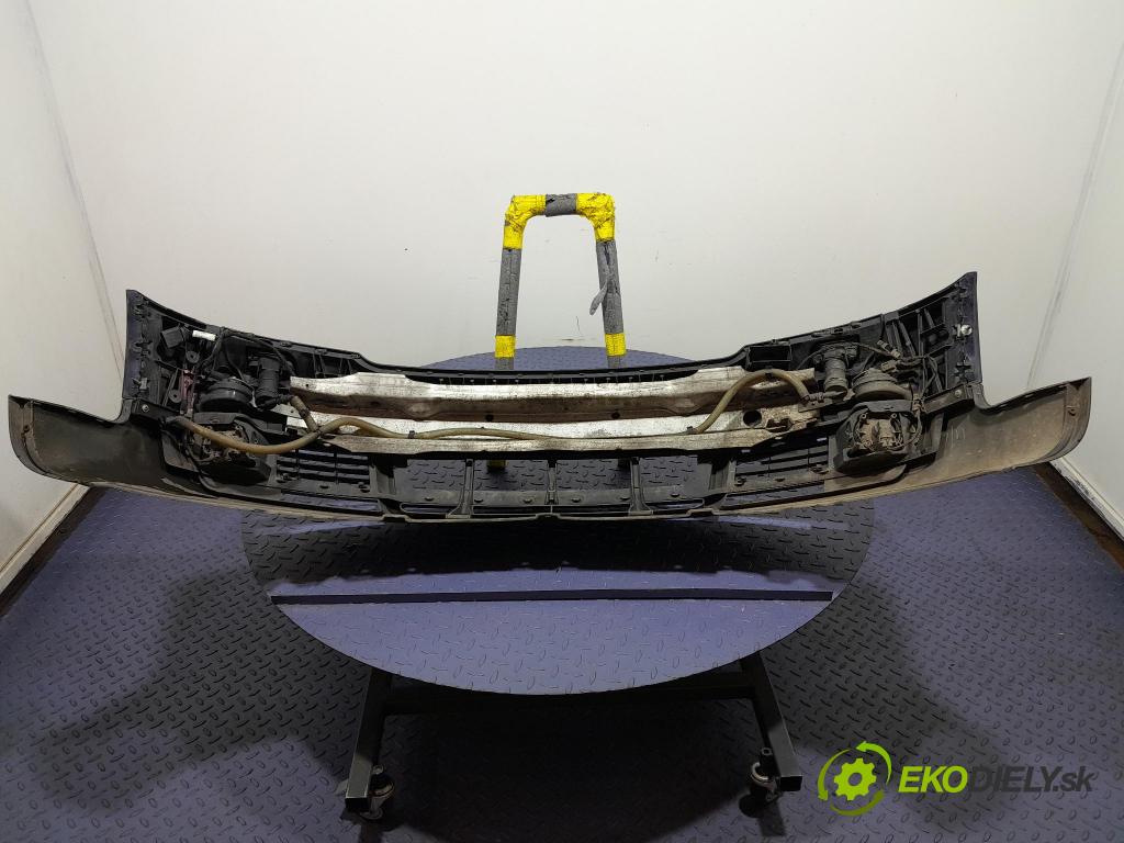 Audi A4 2002 nárazník Predné