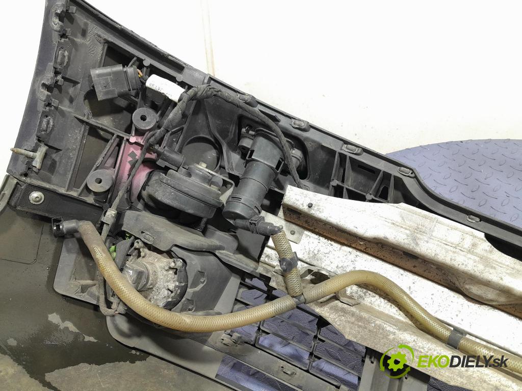 Audi A4 2002 nárazník před 