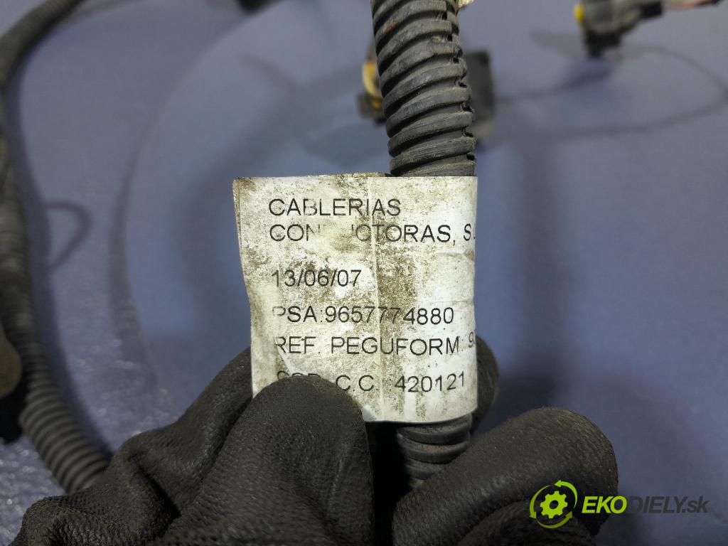 Citroen C4 picasso 2007 instalace Elektrický: 9657774880