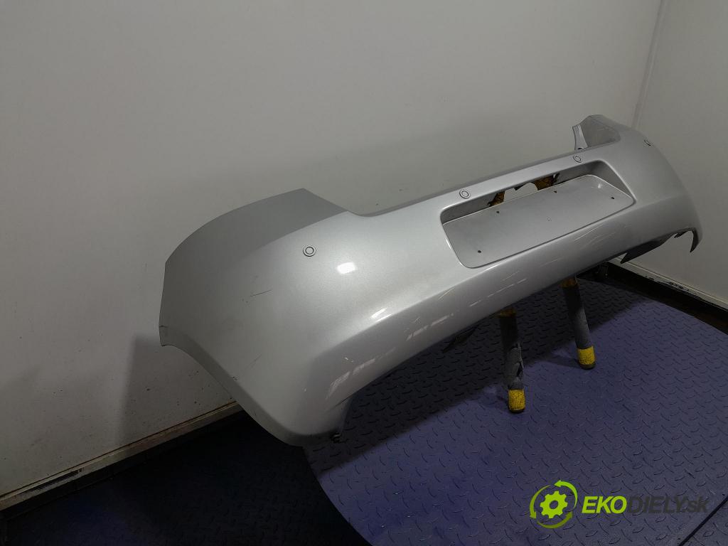 Toyota Yaris 2008 nárazník zad