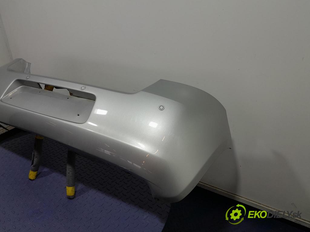 Toyota Yaris 2008 nárazník zad