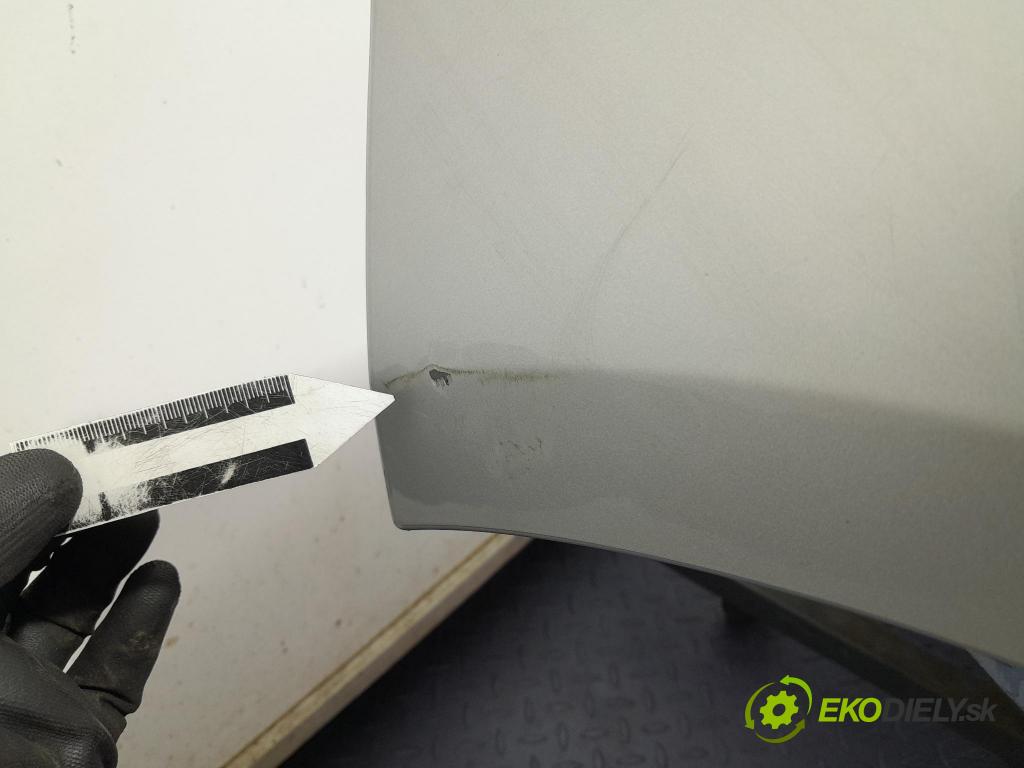 Toyota Yaris 2008 nárazník zad