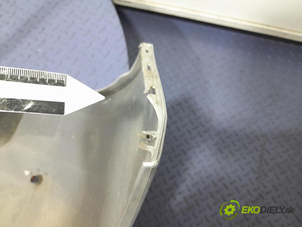 Toyota Yaris 2008 nárazník zad