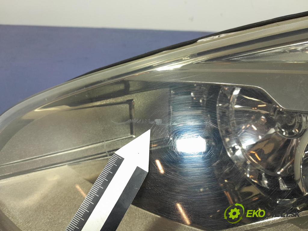 Citroen C4 picasso 2007 Reflektor: Vľavo: