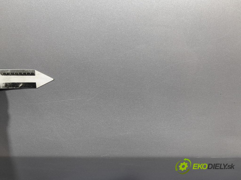 Toyota Yaris 2008 dvere Predné pravé