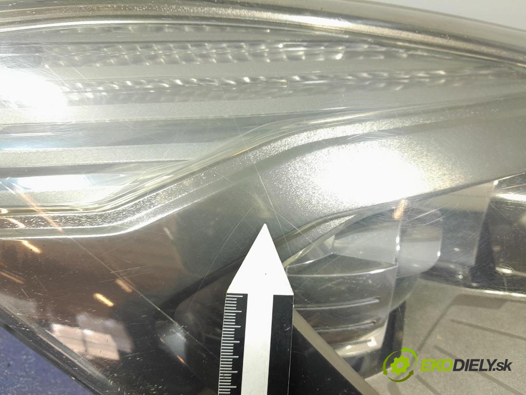 Citroen C4 picasso 2007 světlo v pravo: