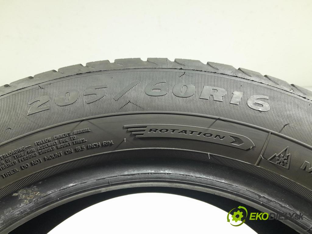 Citroen C4 picasso 2007 pneumatika Multi-sezóna: 4038526046932