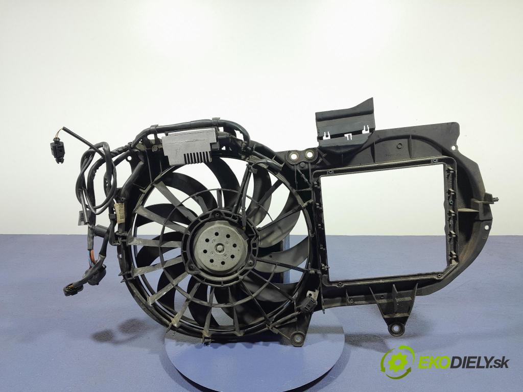 Audi A4 2002 Ventilátor Chladič: 8E0121205E