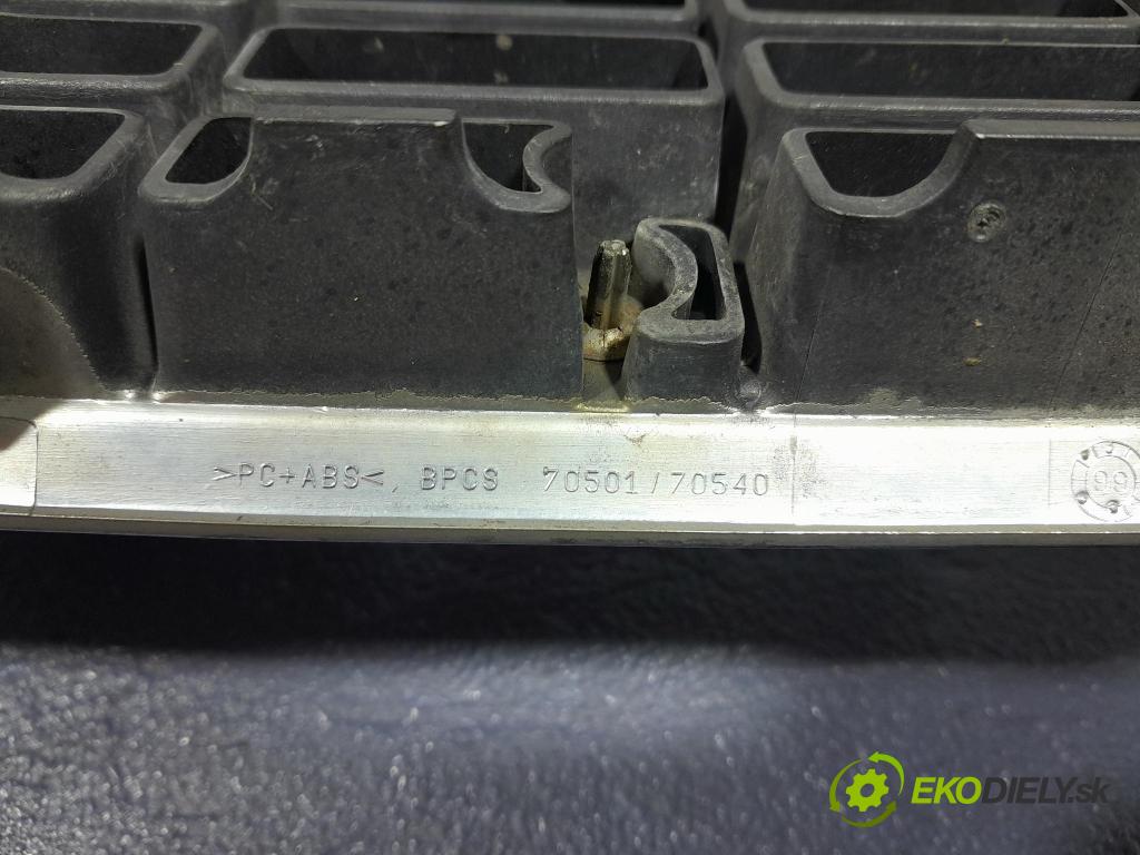 Volvo S60 2001 mřížka / Gril: 9190740