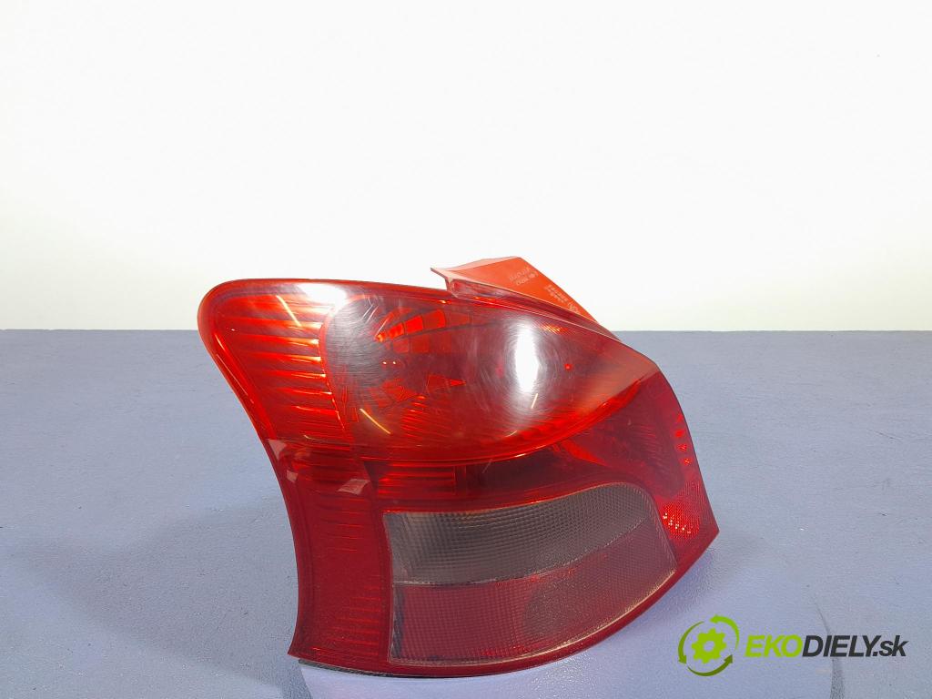Toyota Yaris 2008 světlo Zad: levá Mimo: