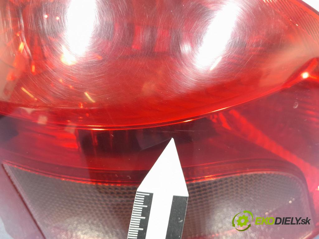 Toyota Yaris 2008 světlo Zad: levá Mimo: