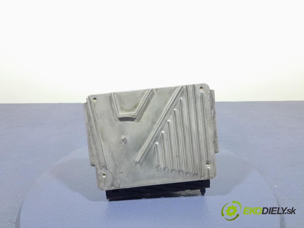 Volvo S60 2001 riadiaca jednotka Motor: MB079700-8831