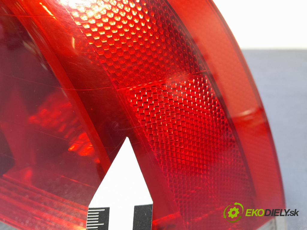 Volvo S60 2001 světlo Zad: Práva: Mimo: